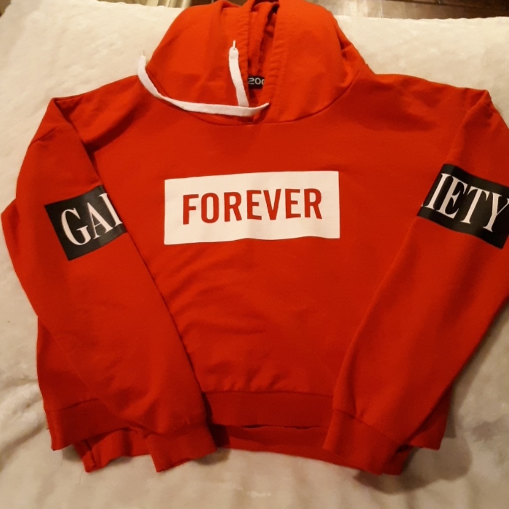 Half sweatshirts - Picture 2 of 7